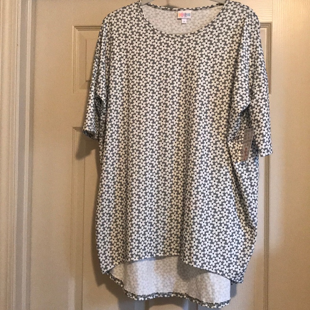 LuLaRoe Small Irma Daisy Pattern